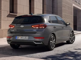 traseira novo hyundai i30 2025