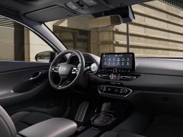 interior novo hyundai i30 2025