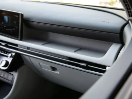 detalhe novo hyundai tucson hev 2025