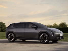 lateral kia ev4 hatchback