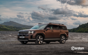 hyundai santa fe brilha nos uk motor awards 2025