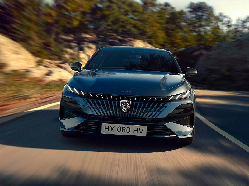 frente novo peugeot e-308