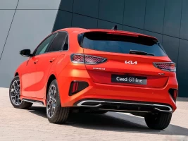 traseira kia ceed 2025 