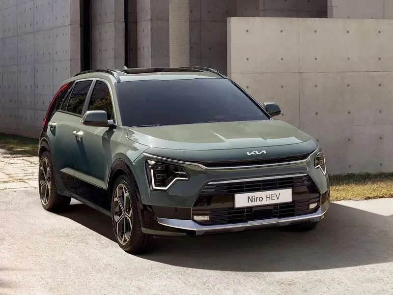 frente novo kia niro hev 2025 