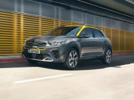 frente kia Stonic 2025 