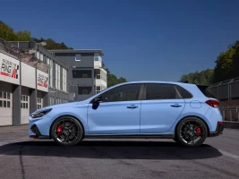 lateral novo hyundai i30 N 2025