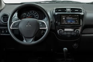 cockpit novo mistubishi space star 2025