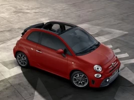 lateral novo abarth 595 2025