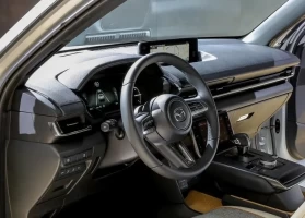 cockpit novo mazda mx-30 2025